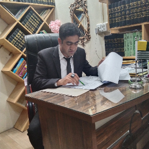 Advocate Ghazanfar Gul gul