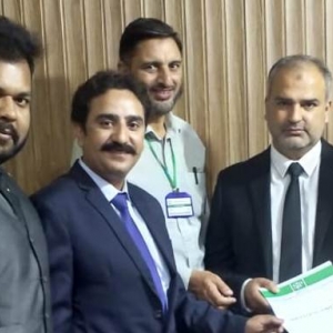 راولپنڈی ہائی کورٹ بار ایسوسی ایشن او ر ایس جی پی لیگنوکریٹس پرائیویٹ لیمٹڈ کے درمیان بار کمپیوٹرائزیشن کے معاہدے پر دستخط